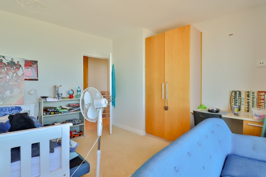 To Let 4 Bedroom Property for Rent in Strand North Western Cape